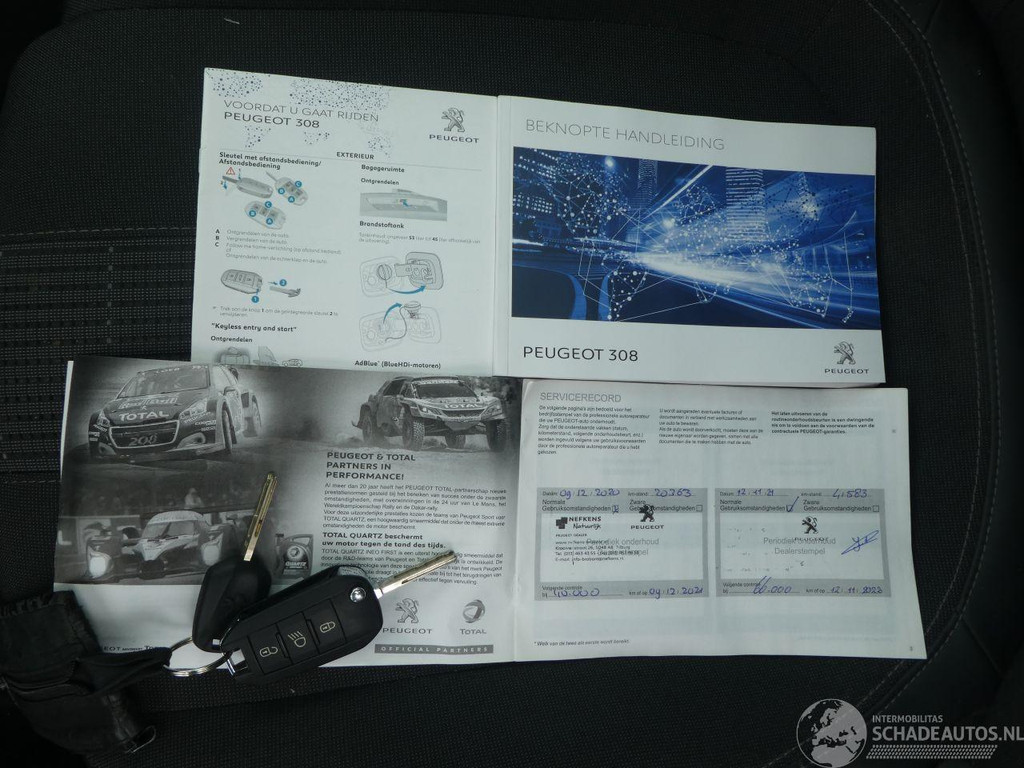 31767021-20.jpg