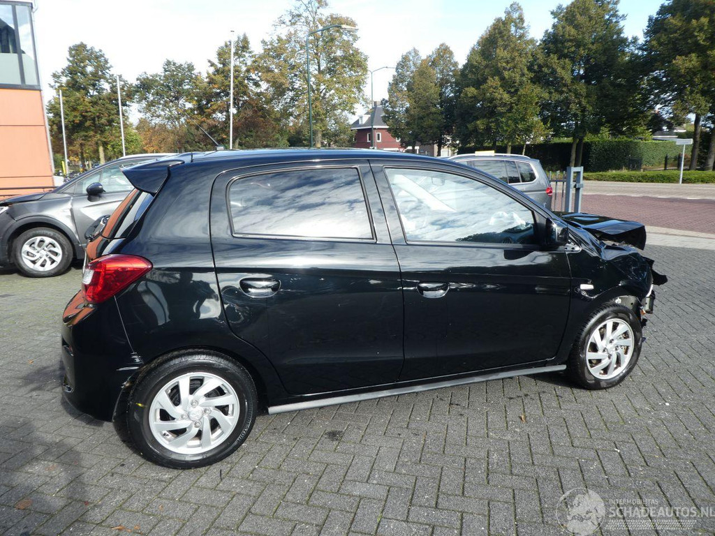 Mitsubishi Space Star 1.2 Life AIRCO 59KW 31925378-3.jpg | Lunenburg Auto’s
