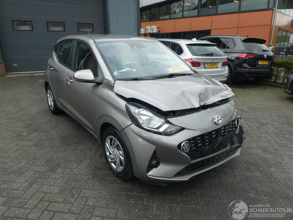 Hyundai i10 I-10 1.0 Comfort Airco Navi Camera 33843889-3.jpg | Lunenburg Auto’s