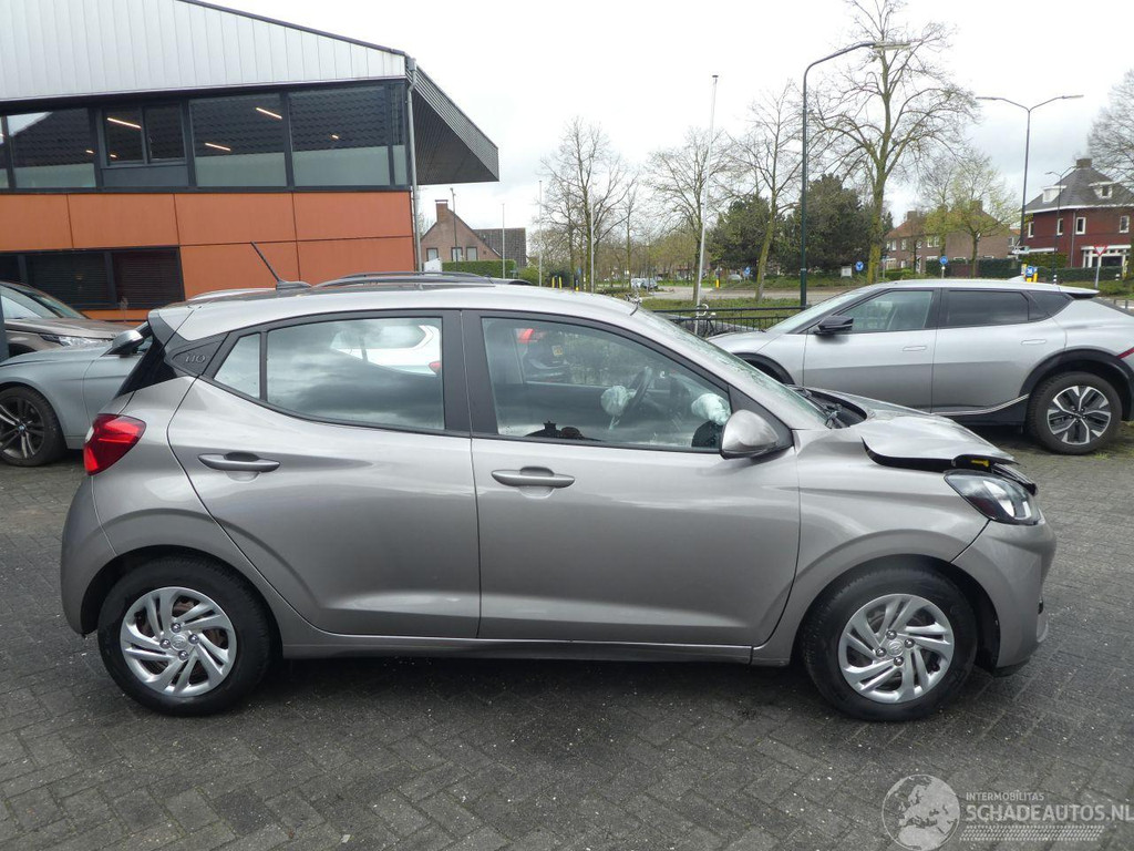 Hyundai i10 I-10 1.0 Comfort Airco Navi Camera 33843889-4.jpg | Lunenburg Auto’s