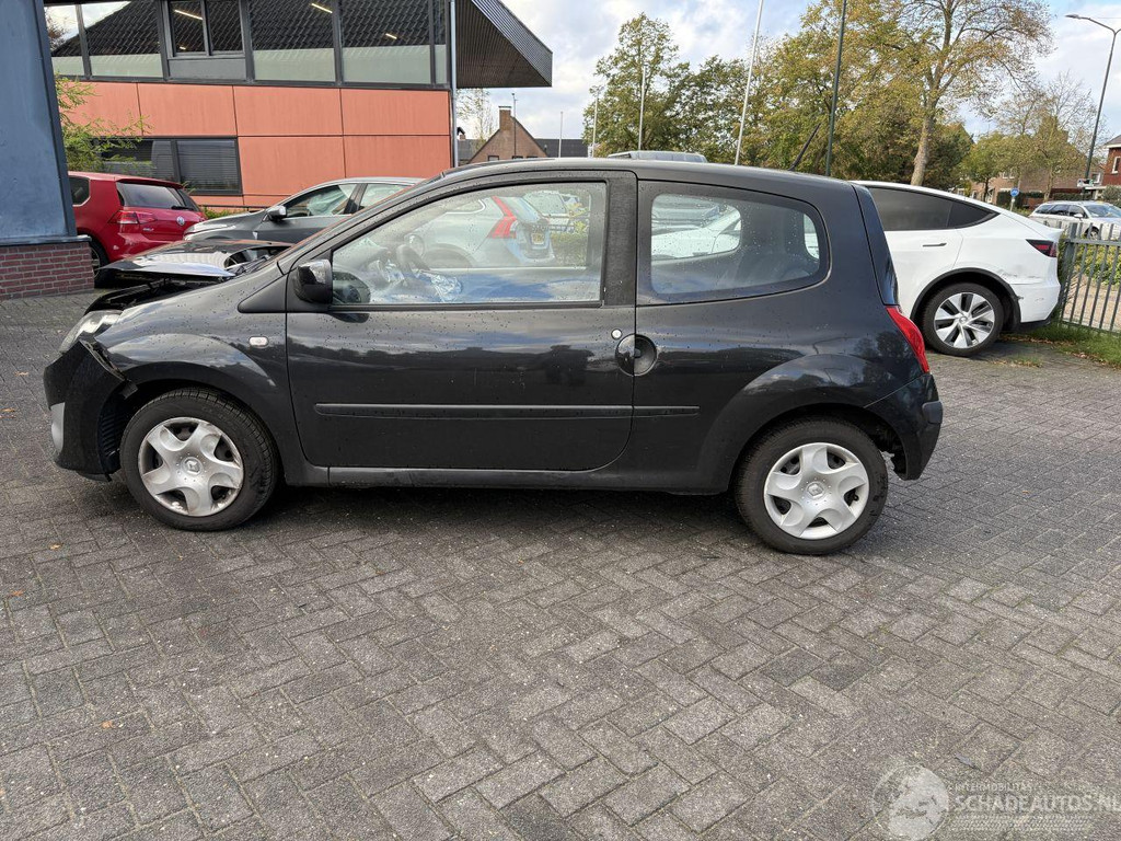 Renault Twingo 1.2 Dynamique airco 48654652-2.jpg | Lunenburg Auto’s