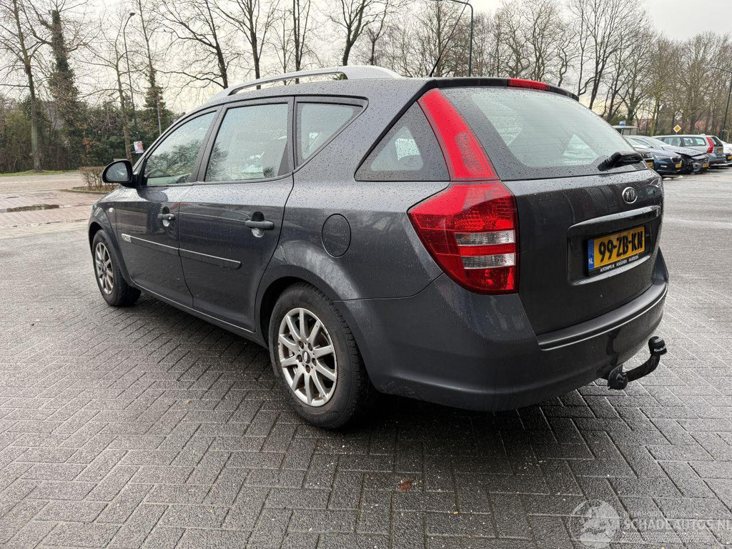 Kia cee'd Cee d 1.6 X-tra (Stationwagen 5-dr.) 51376619-2.jpg | Lunenburg Auto’s