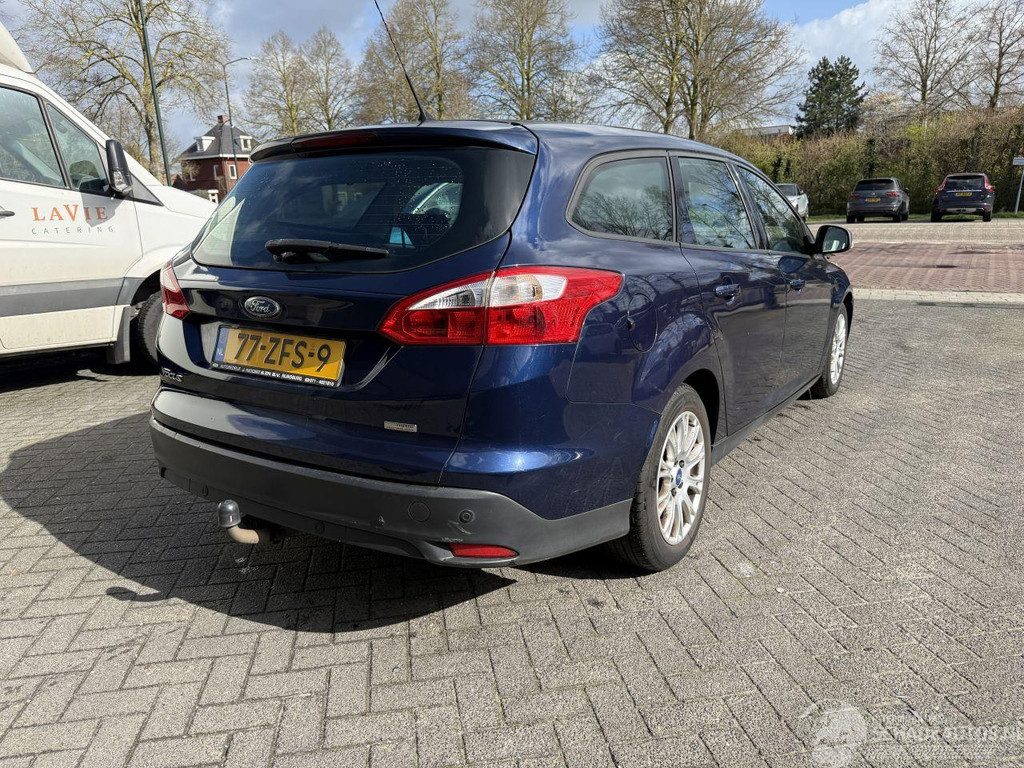 Ford Focus 1.6 TDCI Trend (Stationwagen 5-dr.) 52470877-4.jpg | Lunenburg Auto’s