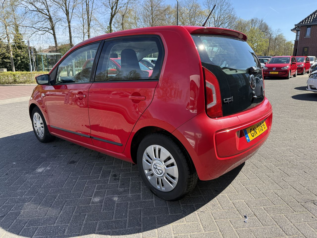 Volkswagen up! 1.0 move up! BlueMotion 52664878-2.jpg | Lunenburg Auto’s