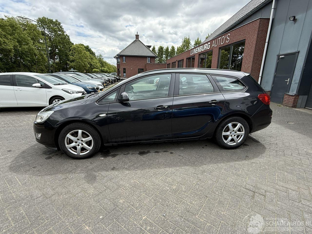 Opel Astra 1.4 Edition 53393246-1.jpg | Lunenburg Auto’s