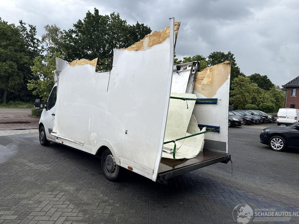 Renault Master T35 2.3 dCi L3H3 KM: 130602 Ideaal voor ombouw tot Paardenwagen of Camper 54110880-2.jpg | Lunenburg Auto’s