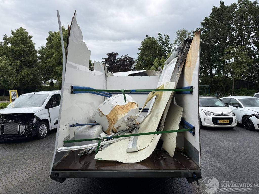 Renault Master T35 2.3 dCi L3H3 KM: 130602 Ideaal voor ombouw tot Paardenwagen of Camper 54110880-3.jpg | Lunenburg Auto’s