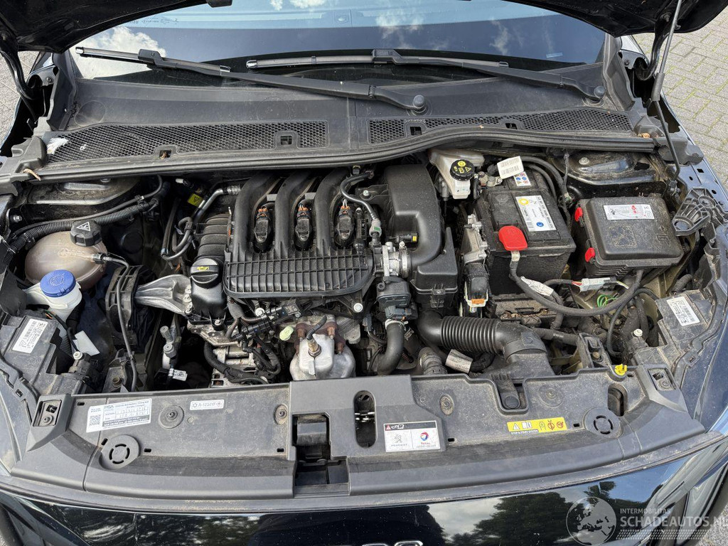 Peugeot 208 1.2 PureTech Active (Hatchback 5-dr.) 54216717-4.jpg | Lunenburg Auto’s