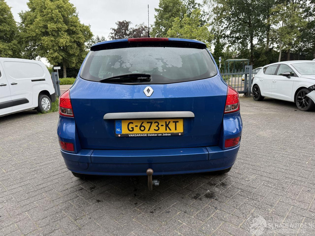 Renault Clio 1.2 TCE Sélection Business 54325873-3.jpg | Lunenburg Auto’s