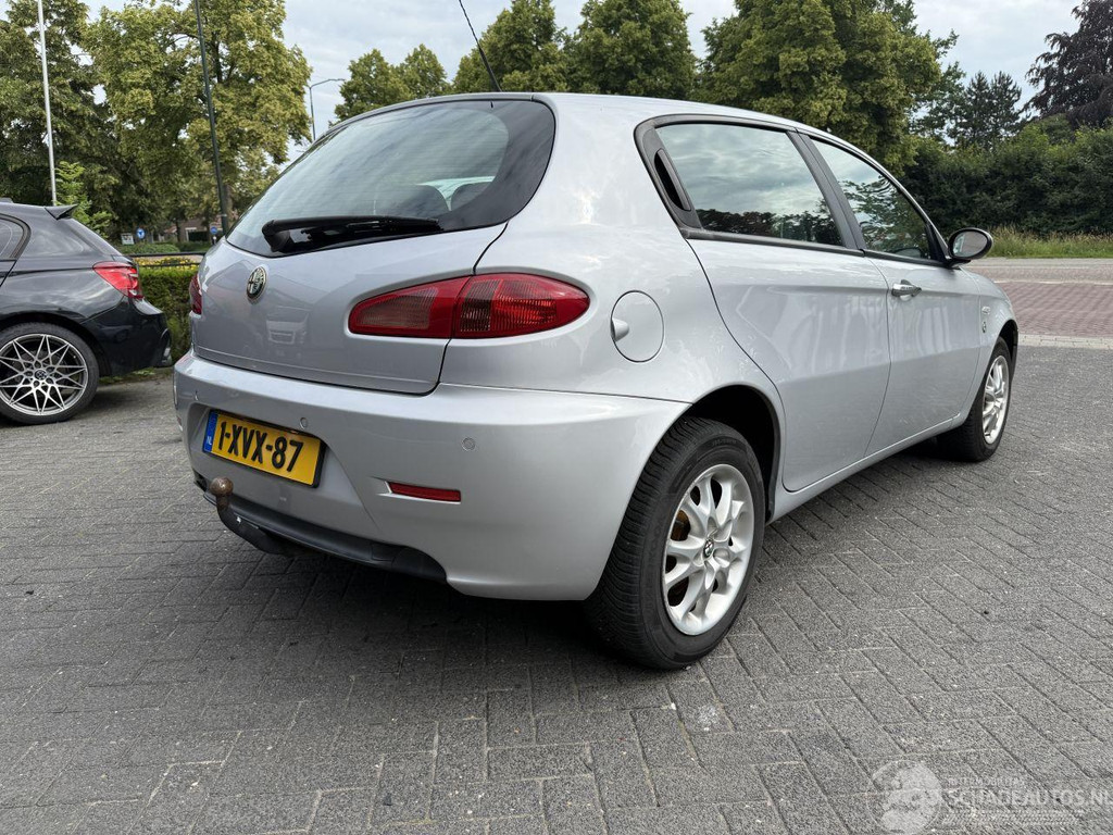 Alfa Romeo 147 1.6 T.Spark Veloce Progression 54349172-4.jpg | Lunenburg Auto’s