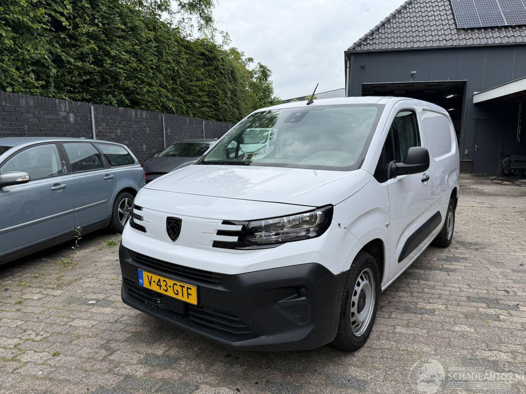 Peugeot Partner 1.5 BlueHDi 100 S&S L2 54404273-0.jpg | Lunenburg Auto’s