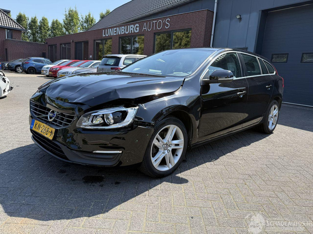 Volvo V60 V-60 2.0 T3 Nordic+ (Stationwagen 5-dr.) 54454738-0.jpg | Lunenburg Auto’s