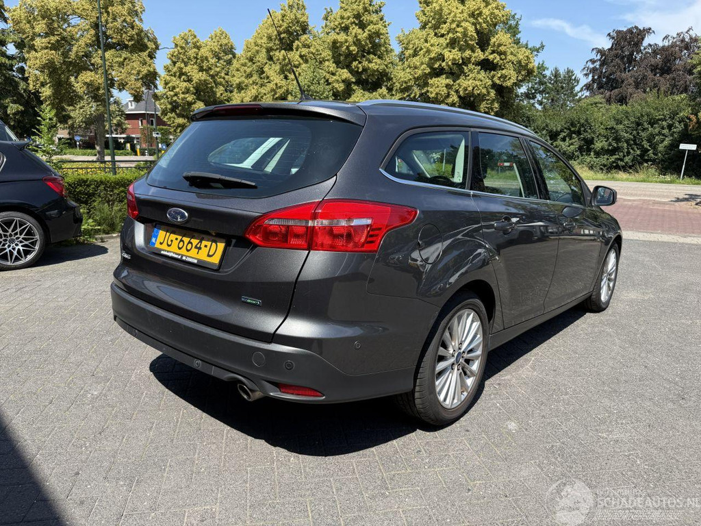 Ford Focus 1.5 Titanium (Stationwagen 5-dr.) 54521129-4.jpg | Lunenburg Auto’s