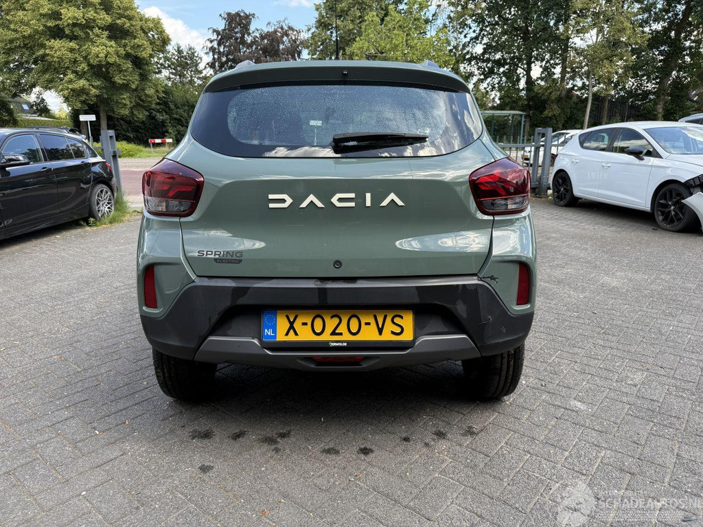 Dacia Spring Essential 27 kWh (Hatchback 5-dr.) 54640987-3.jpg | Lunenburg Auto’s