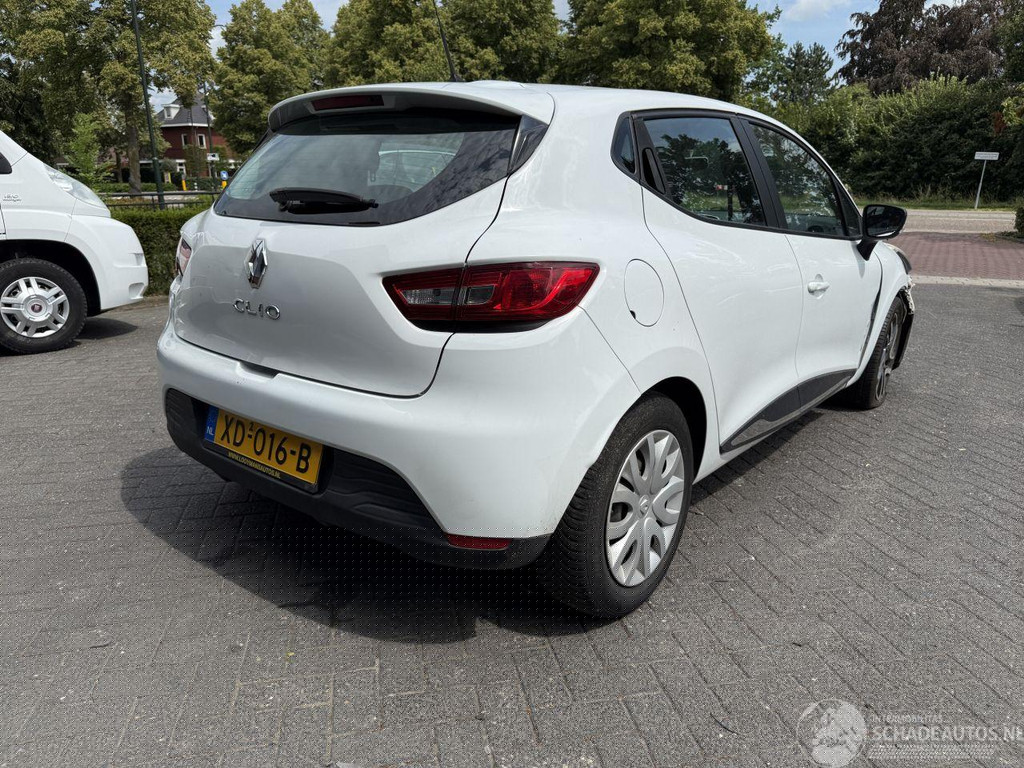 Renault Clio 1.2 16V AIRCO NAVIGATIE (Hatchback 5-dr.) 54786014-4.jpg | Lunenburg Auto’s