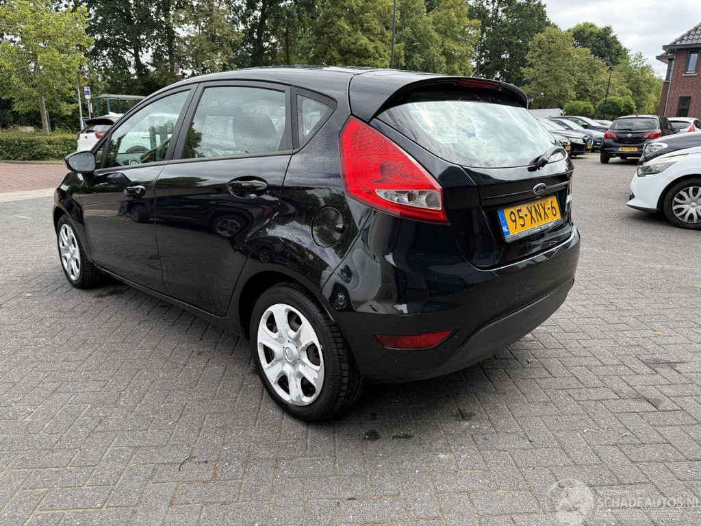 Ford Fiesta 1.25 Champion (Hatchback 5-dr.) 54861686-2.jpg | Lunenburg Auto’s