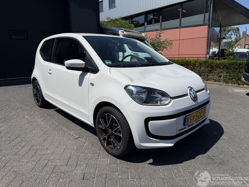 Volkswagen up! 1.0 high up! BlueMotion 54950779-3.jpg | Lunenburg Auto’s