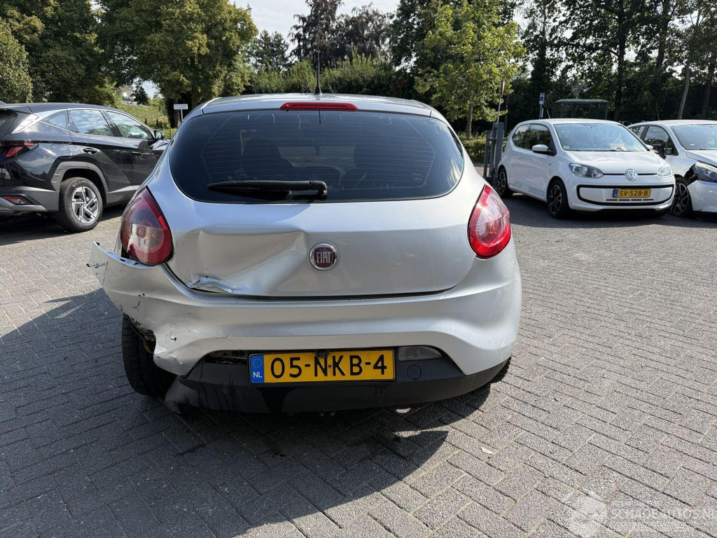 Fiat Bravo 1.4 T-Jet Dynamic (Hatchback 5-dr.) 55010119-3.jpg | Lunenburg Auto’s