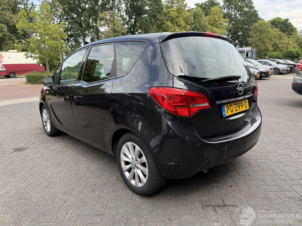 Opel Meriva 1.4 Turbo Business+ (MPV 5-dr.) 55022754-2.jpg | Lunenburg Auto’s