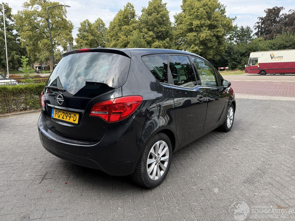 Opel Meriva 1.4 Turbo Business+ (MPV 5-dr.) 55022754-4.jpg | Lunenburg Auto’s