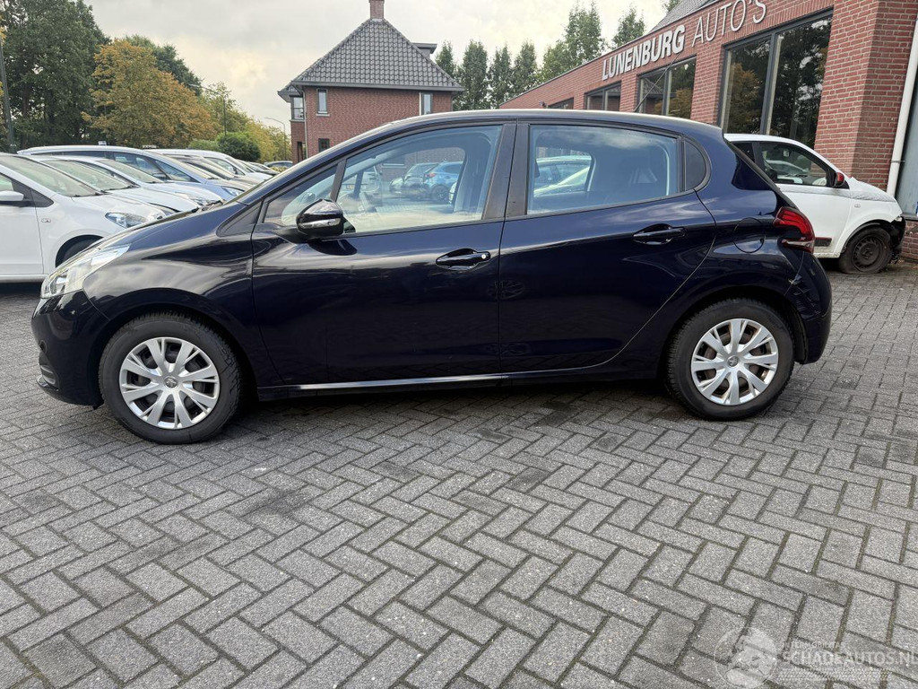Peugeot 208 1.2 PureTech Active AUTOMAAT (Hatchback 5-dr.) 55987872-1.jpg | Lunenburg Auto’s
