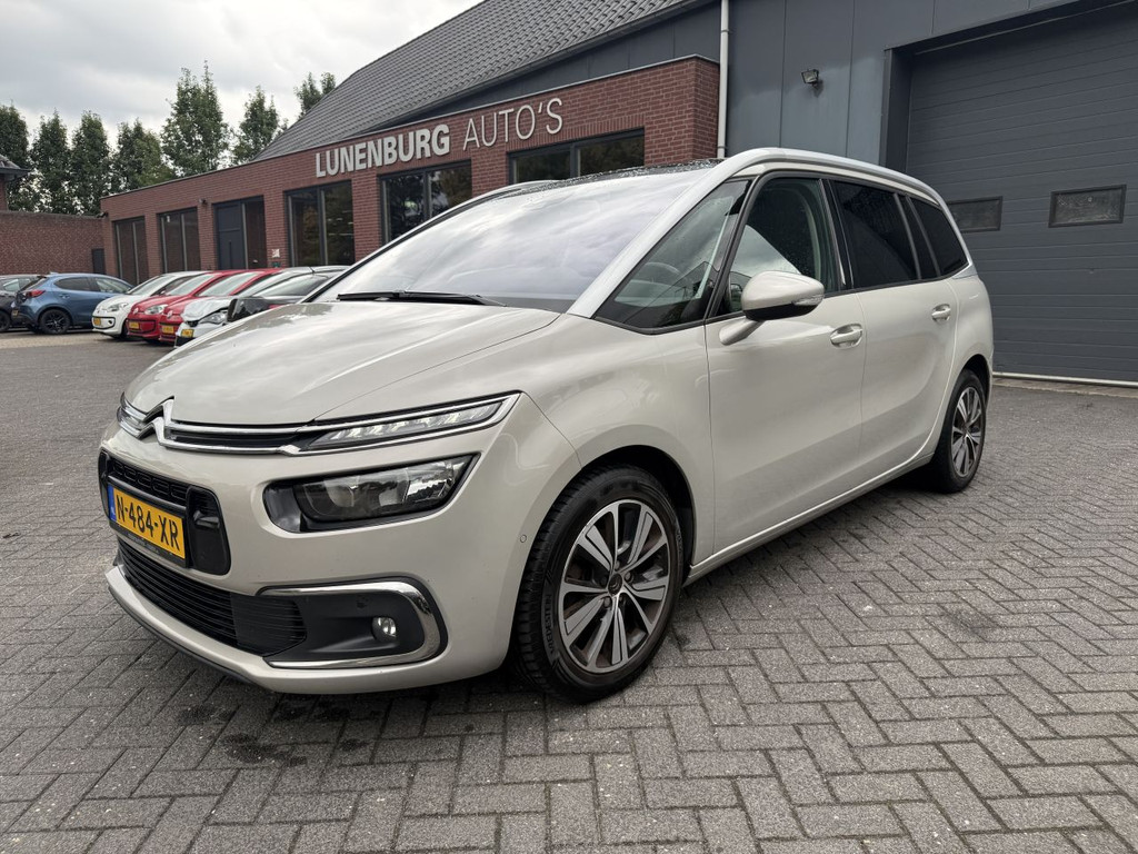Citroën Grand C4 Picasso 1.2 PureTech (MPV 5-dr.) 55991929-0.jpg | Lunenburg Auto’s
