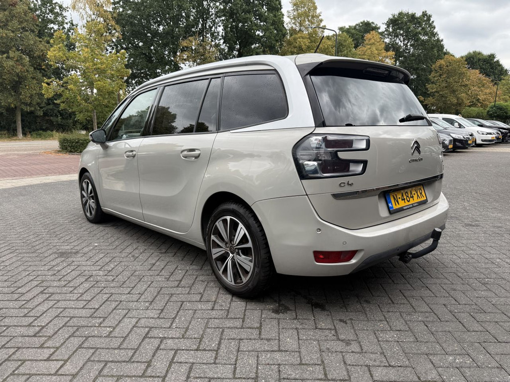 Citroën Grand C4 Picasso 1.2 PureTech (MPV 5-dr.) 55991929-2.jpg | Lunenburg Auto’s
