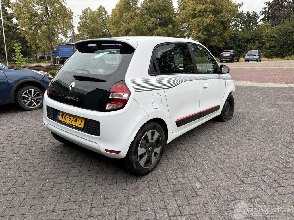 Renault Twingo 1.0 SCe Collection (Hatchback 5-dr.) 55993149-2.jpg | Lunenburg Auto’s