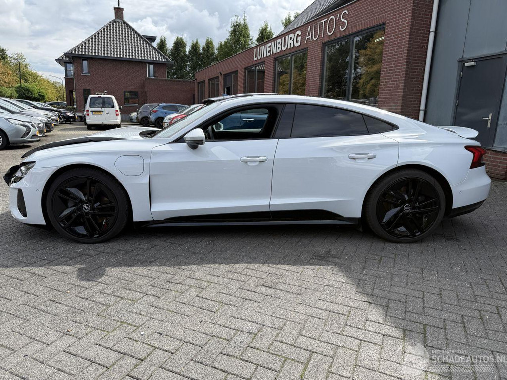 Audi e-tron GT PANORAMDAK 93 kWh (Hatchback 5-dr.) 56119257-1.jpg | Lunenburg Auto’s