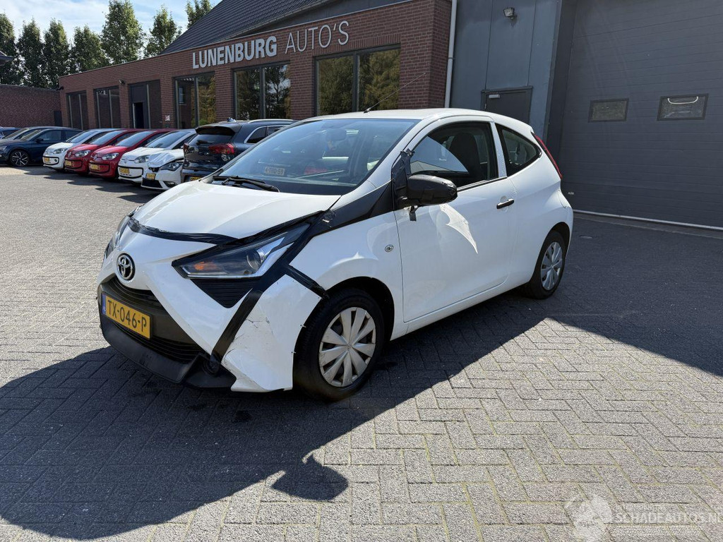 Toyota Aygo 1.0 VVT-i x (Hatchback 3-dr.) 56252891-0.jpg | Lunenburg Auto’s