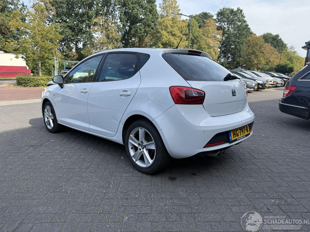 SEAT Ibiza 1.0 EcoTSI FR Connect (Hatchback 5-dr.) 56255618-2.jpg | Lunenburg Auto’s