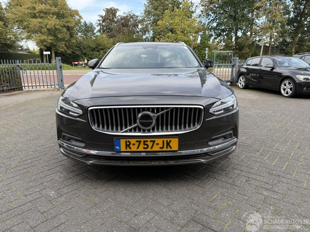 Volvo V90 V-90 2.0 B4 Inscription PANORAMADAK (Stationwagen 5-dr.) 56708274-3.jpg | Lunenburg Auto’s
