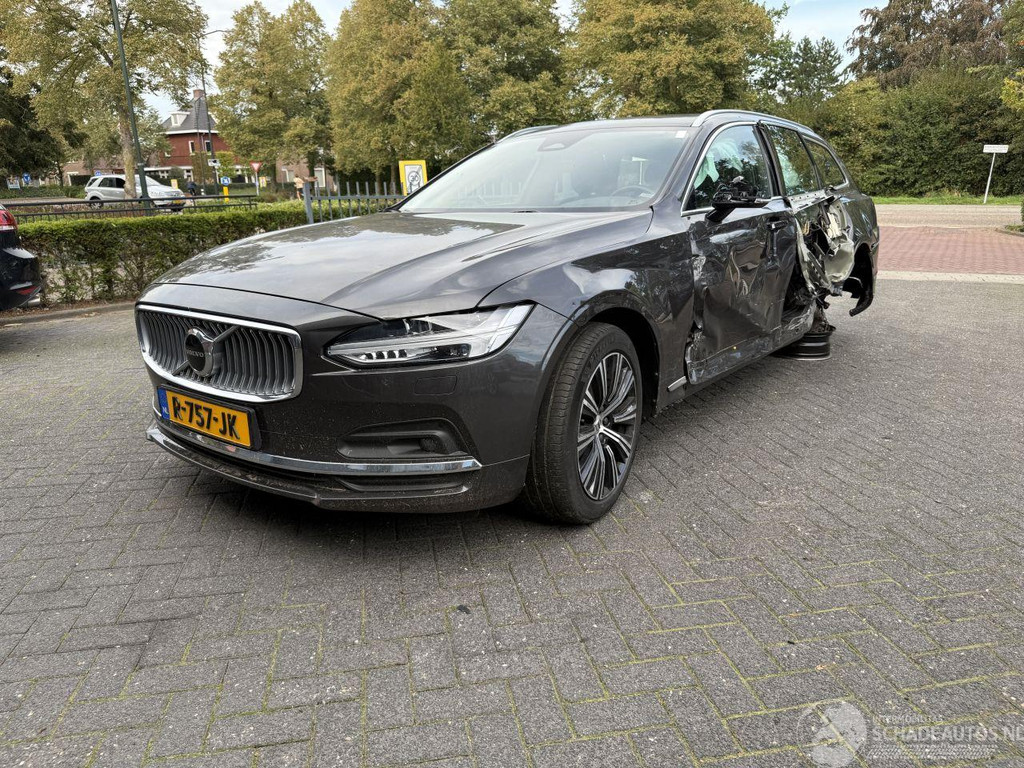 Volvo V90 V-90 2.0 B4 Inscription PANORAMADAK (Stationwagen 5-dr.) 56708274-4.jpg | Lunenburg Auto’s