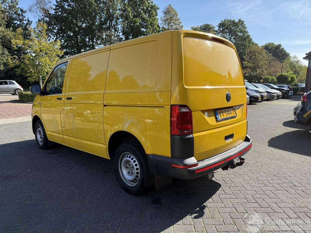 Volkswagen Transporter 2.0 TDI L1H2 Comfortline 56884470-2.jpg | Lunenburg Auto’s