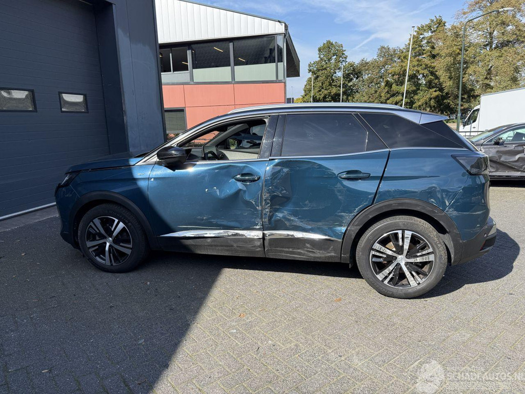 Peugeot 3008 1.2 PureTech AUTOMAAT GT (SUV 5-dr.) 56887642-4.jpg | Lunenburg Auto’s
