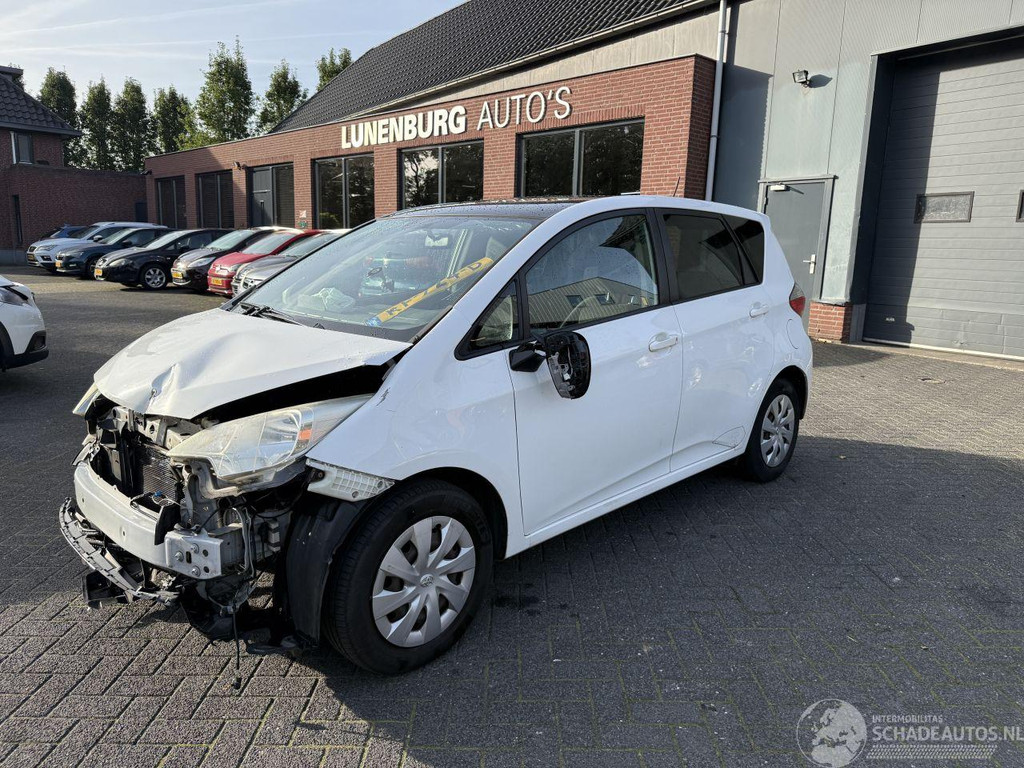 Toyota Verso-S 1.3 ASPIRATION 56909956-0.jpg | Lunenburg Auto’s