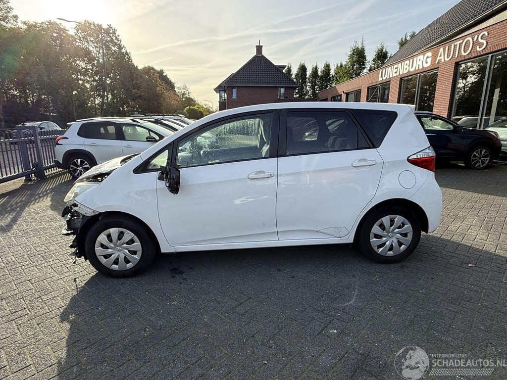 Toyota Verso-S 1.3 ASPIRATION 56909956-1.jpg | Lunenburg Auto’s