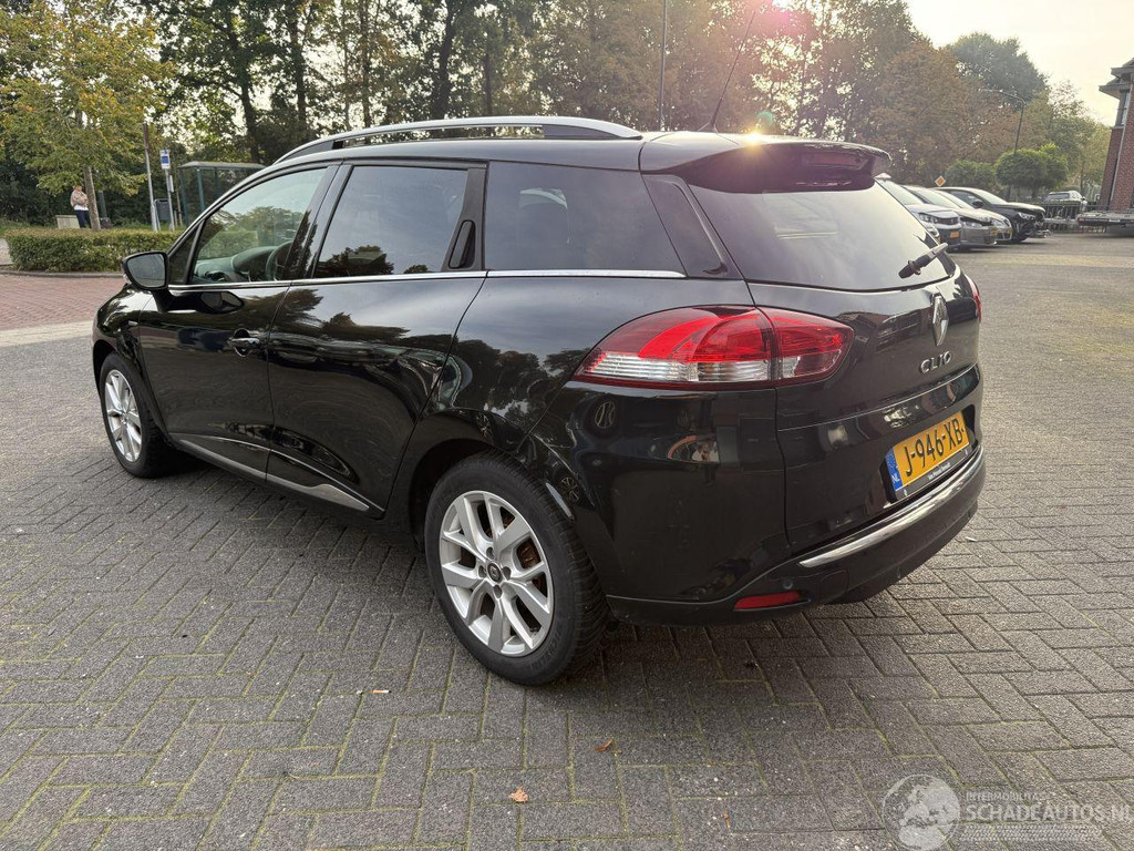 Renault Clio 0.9 TCe Limited (Stationwagen 5-dr.) 57004099-2.jpg | Lunenburg Auto’s