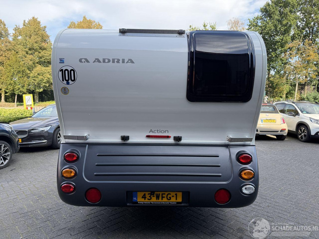 Adria  Action 391 lh 57041036-2.jpg | Lunenburg Auto’s