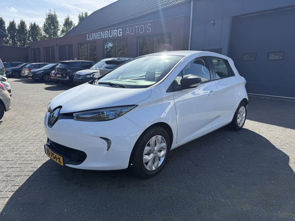 Renault ZOE R90 Life 41 kWh KOOPACCU SOH 86% (Hatchback 5-dr.) 6157 EURO EX BTW 57125984-0.jpg | Lunenburg Auto’s