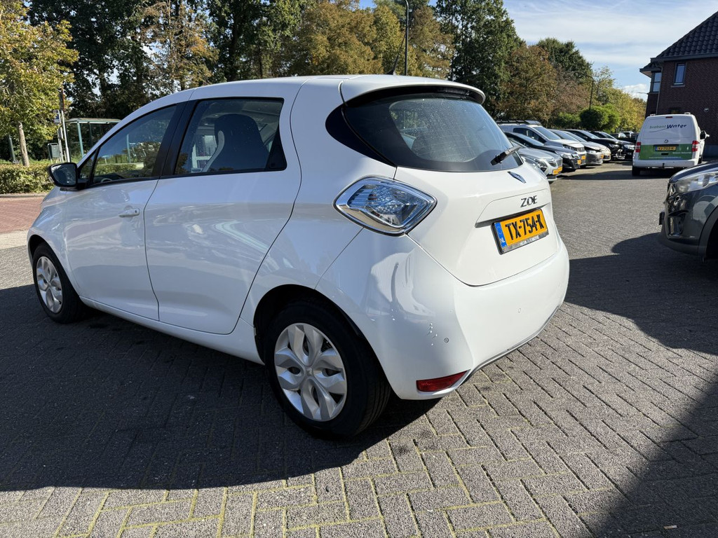 Renault ZOE R90 Life 41 kWh KOOPACCU SOH 86% (Hatchback 5-dr.) 6157 EURO EX BTW 57125984-2.jpg | Lunenburg Auto’s