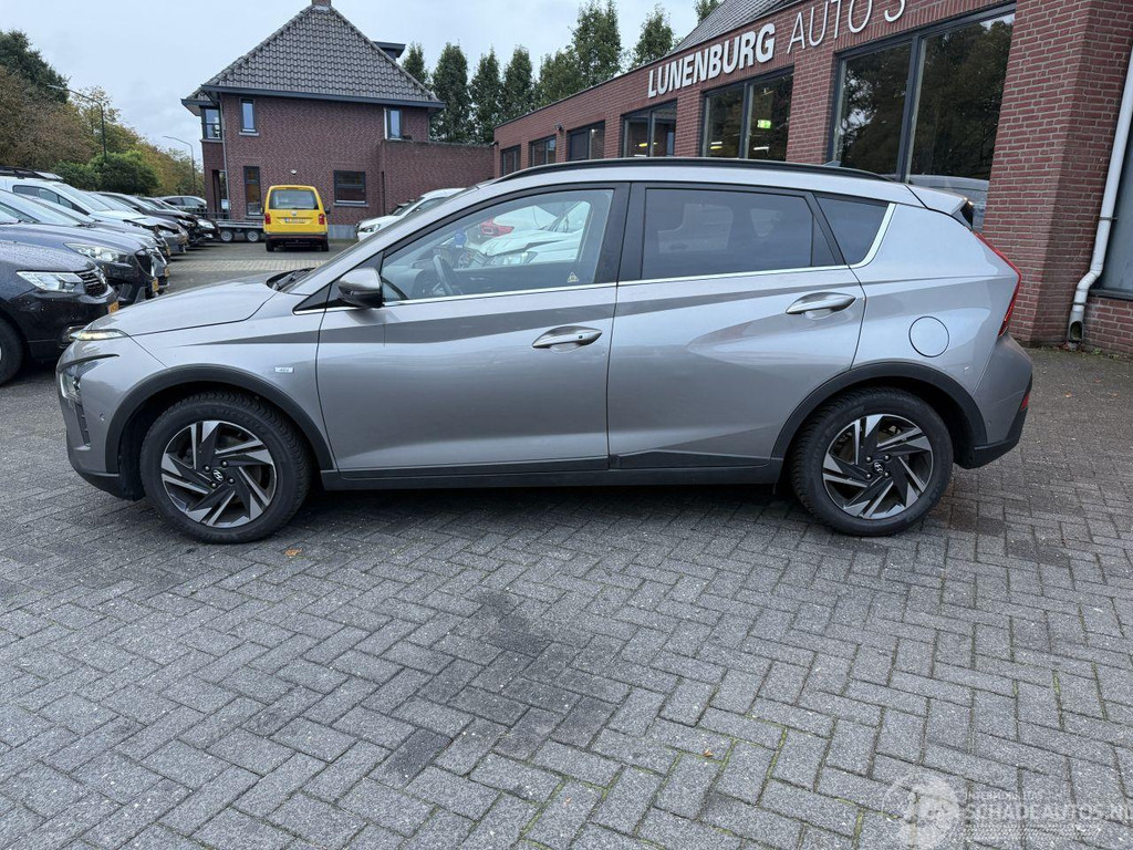 Hyundai Bayon 1.0 T-GDI AUTOMAAT Premium Sky (SUV 5-dr.) 57274227-1.jpg | Lunenburg Auto’s