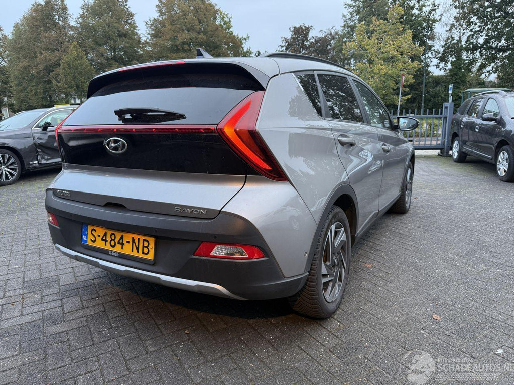 Hyundai Bayon 1.0 T-GDI AUTOMAAT Premium Sky (SUV 5-dr.) 57274227-4.jpg | Lunenburg Auto’s
