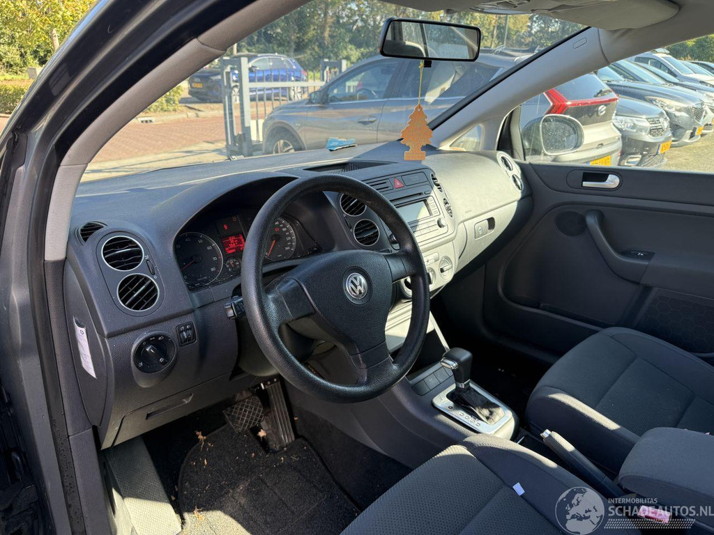 Volkswagen Golf 1.6 FSI Comfortline AUTOMAAT (MPV 5-dr.) 57363139-2.jpg | Lunenburg Auto’s