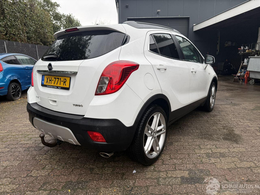 Opel Mokka 1.4 T Cosmo SCHUIFDAK LEER (SUV 5-dr.) 57386932-0.jpg | Lunenburg Auto’s