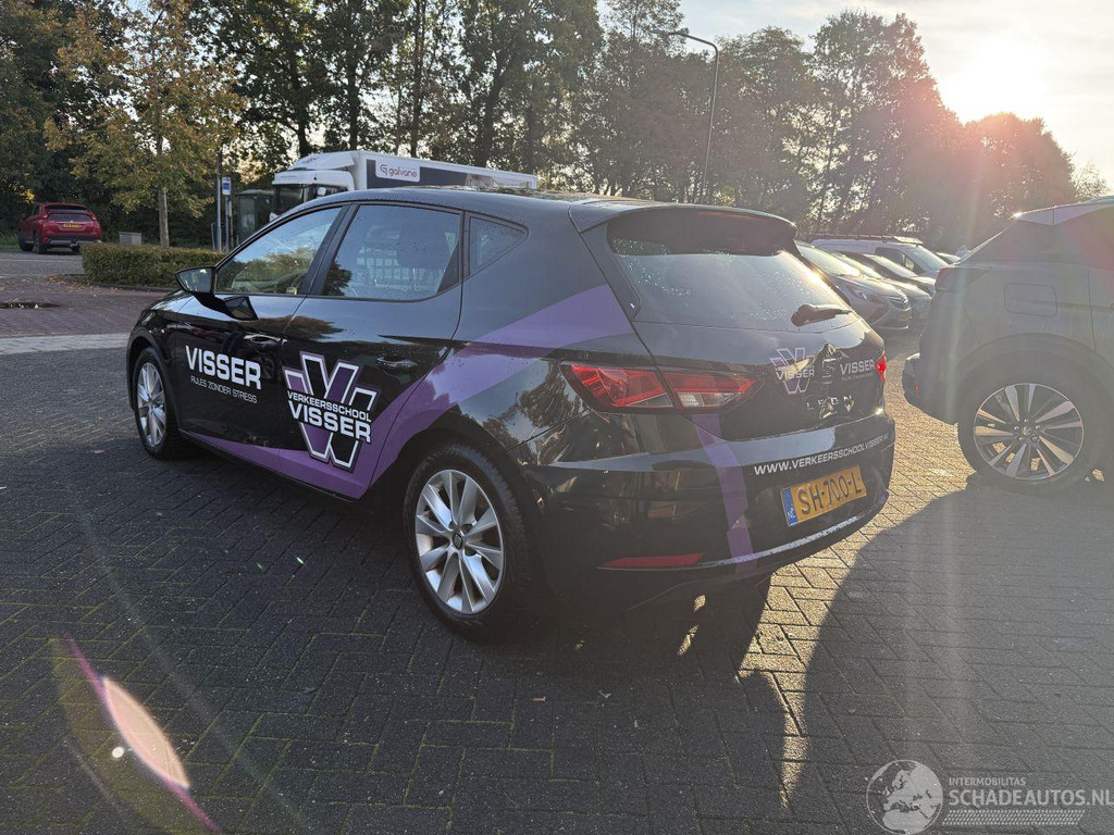 SEAT Leon 1.0 EcoTSI Style Business Intense 57582658-2.jpg | Lunenburg Auto’s