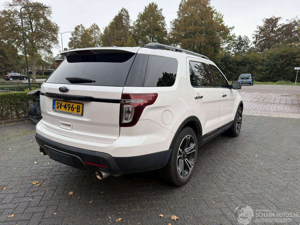 Ford Explorer 3.5 SPORT 7 PERSOONS 57617934-3.jpg | Lunenburg Auto’s