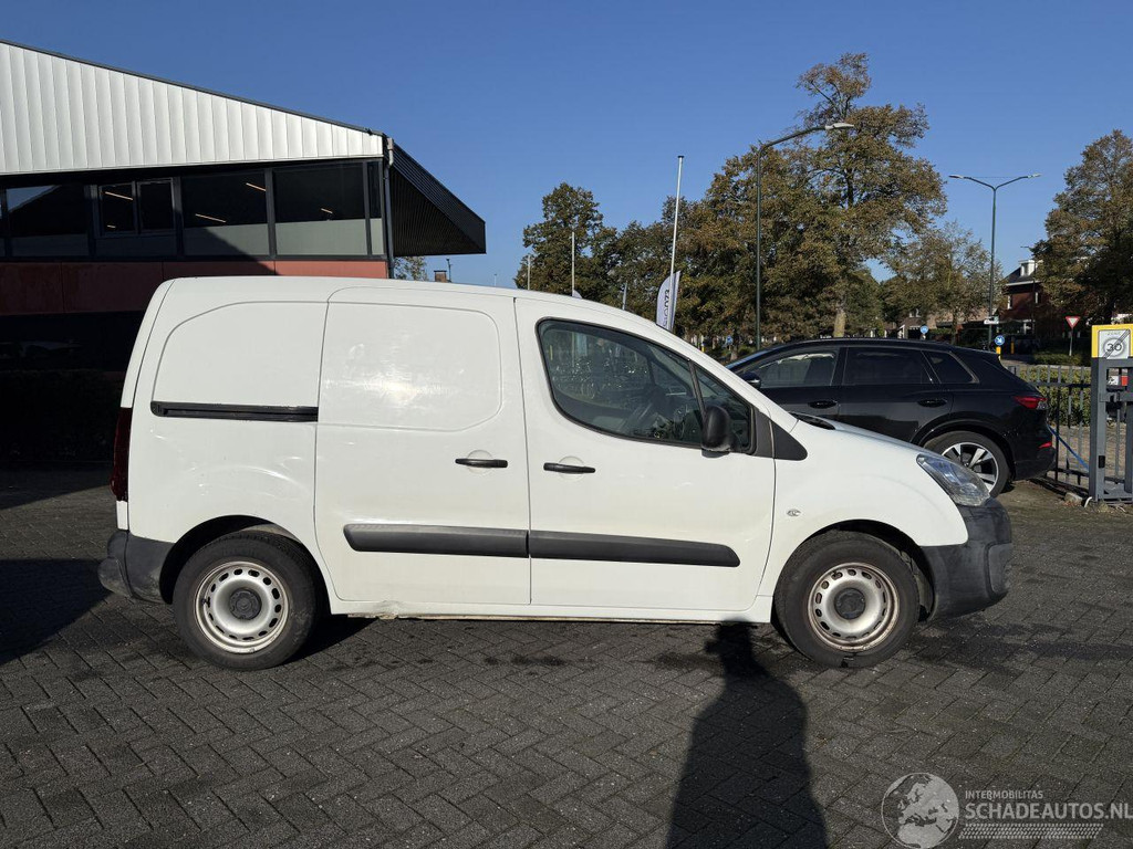 Citroën Berlingo 1.6 BlueHDI 75 AIRCO Club 57748513-4.jpg | Lunenburg Auto’s
