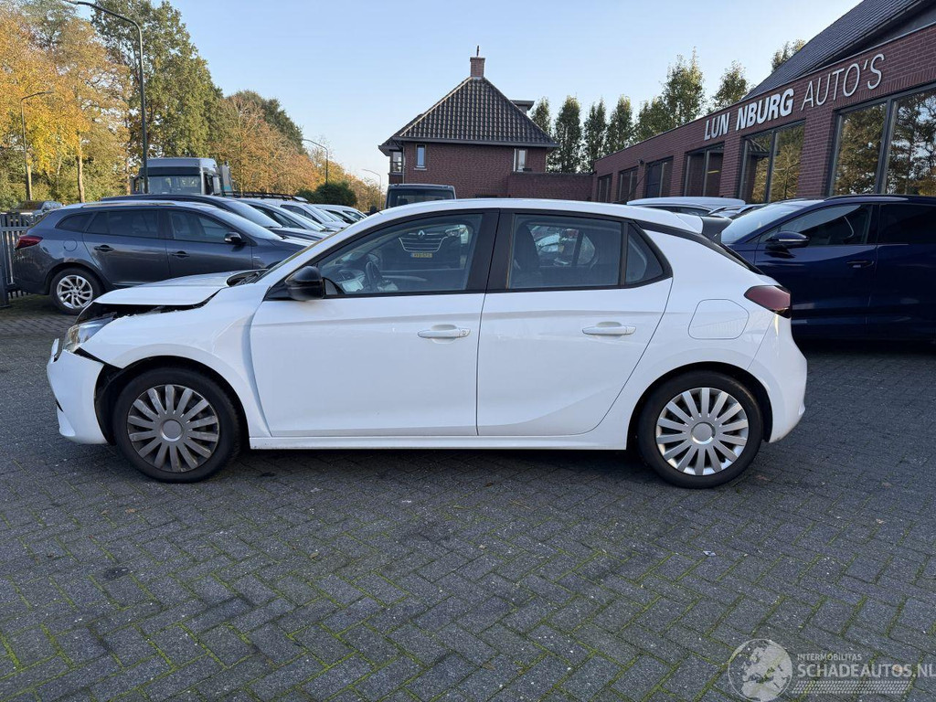 Opel Corsa 1.2 Edition AUTOMAAT (Hatchback 5-dr.) 57815153-4.jpg | Lunenburg Auto’s